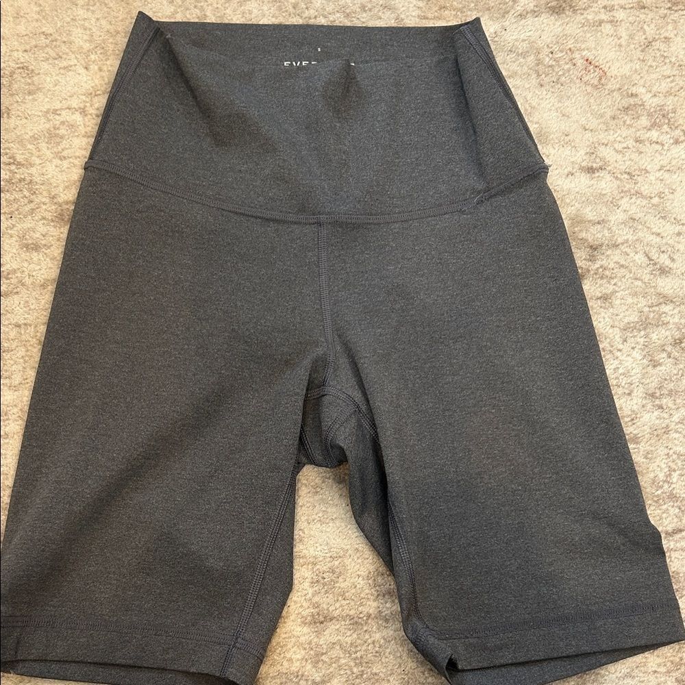 Everlane Women's Charcoal Bike Shorts small